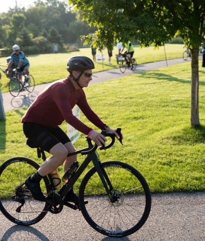 Cyclist on the route